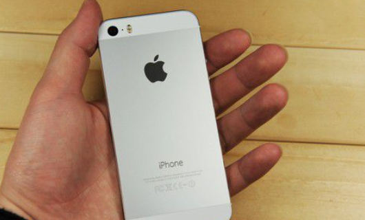 iphone5s是什么时候上市的