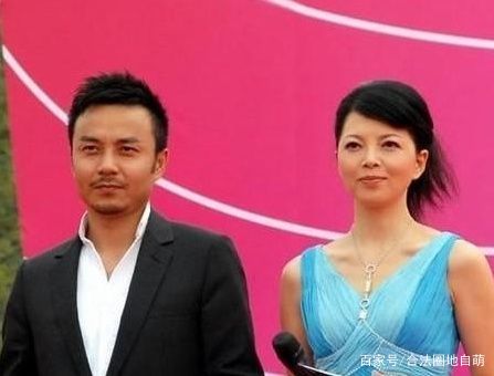 原湖南台一姐仇晓，曾提拔汪涵、艳压李湘谢娜，50+的她如今怎么样了？