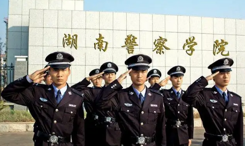 中国十大名牌警校