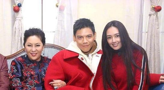 向佐郭碧婷一起参加了什么综艺节目？为什么两个人能走到一起？