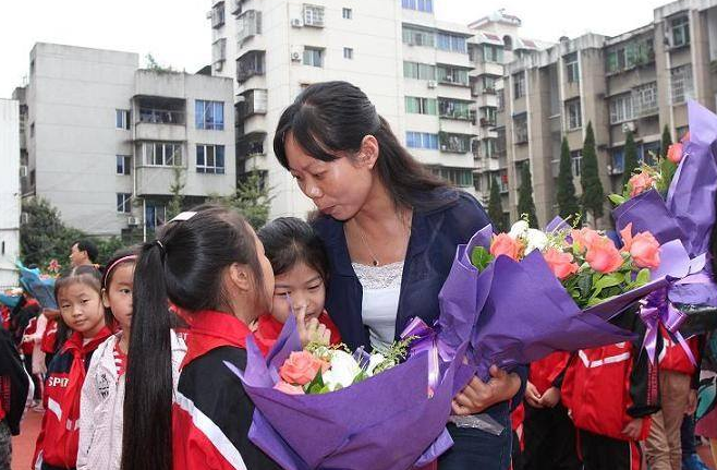 小学生教师节的祝福语