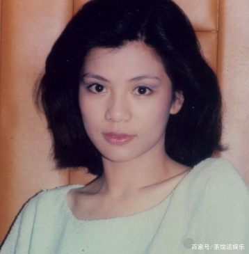 20年前，她被高晓松和汪峰抛弃后上吊自杀写下了遗书，她是谁？