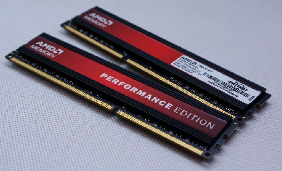 电脑的内存类型 DDR3 1333MHz这些是什么意思？