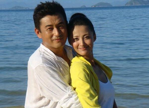 张歆艺喜欢上了王志文，同居7年以后张歆艺跟导演杨树鹏闪婚了，你怎么看？