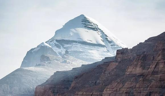 为什么没有人登上过冈仁波齐山